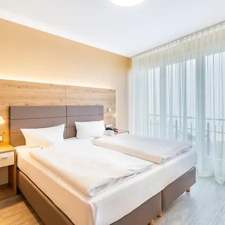 아파트 Seetelhotel Ostseeresidenz Bansin Mit Pool Und Unmittelbarer Strandnaehe 제바트헤링스도르프