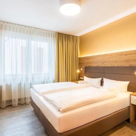 Seetelhotel Ostseeresidenz Bansin Mit Pool Und Unmittelbarer Strandnaehe Heringsdorf (Usedom)