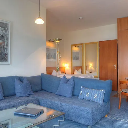 شقة Seetelhotel Ostseeresidenz Bansin Mit Pool Und Unmittelbarer Strandnaehe هيرينجسدورف