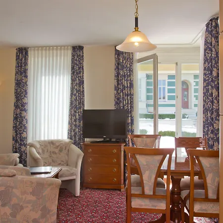 Seetelhotel Ostseeresidenz Bansin Mit Pool Und Unmittelbarer Strandnaehe 4*