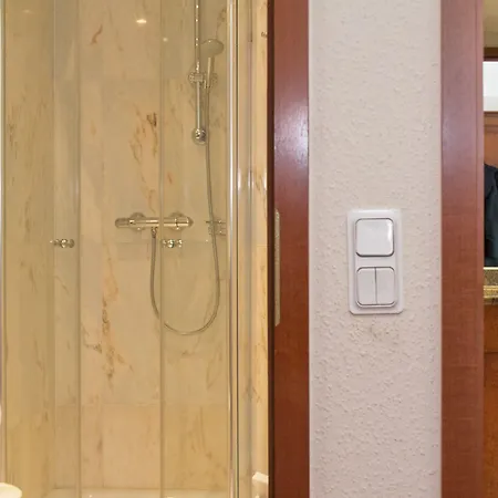 Seetelhotel Ostseeresidenz Bansin Mit Pool Und Unmittelbarer Strandnaehe Lejlighed 4*