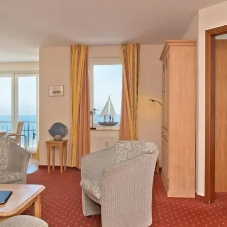 شقة Seetelhotel Ostseeresidenz Bansin Mit Pool Und Unmittelbarer Strandnaehe هيرينجسدورف