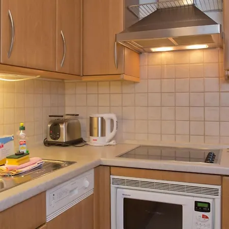 Seetelhotel Ostseeresidenz Bansin Mit Pool Und Unmittelbarer Strandnaehe Apartament Heringsdorf