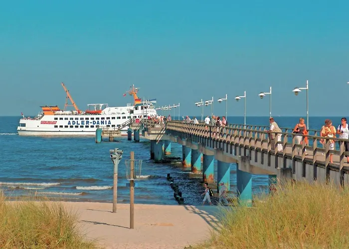 Apartment Seetelhotel Ostseeresidenz Bansin 4*